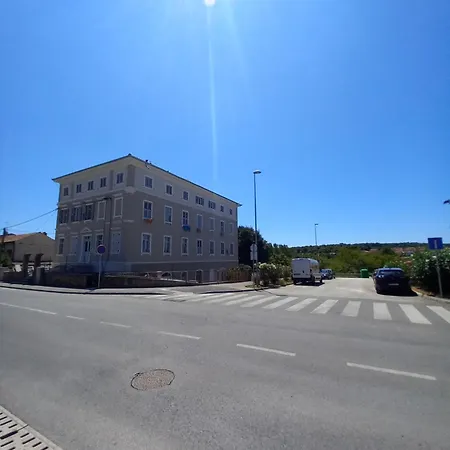 Апартаменты 